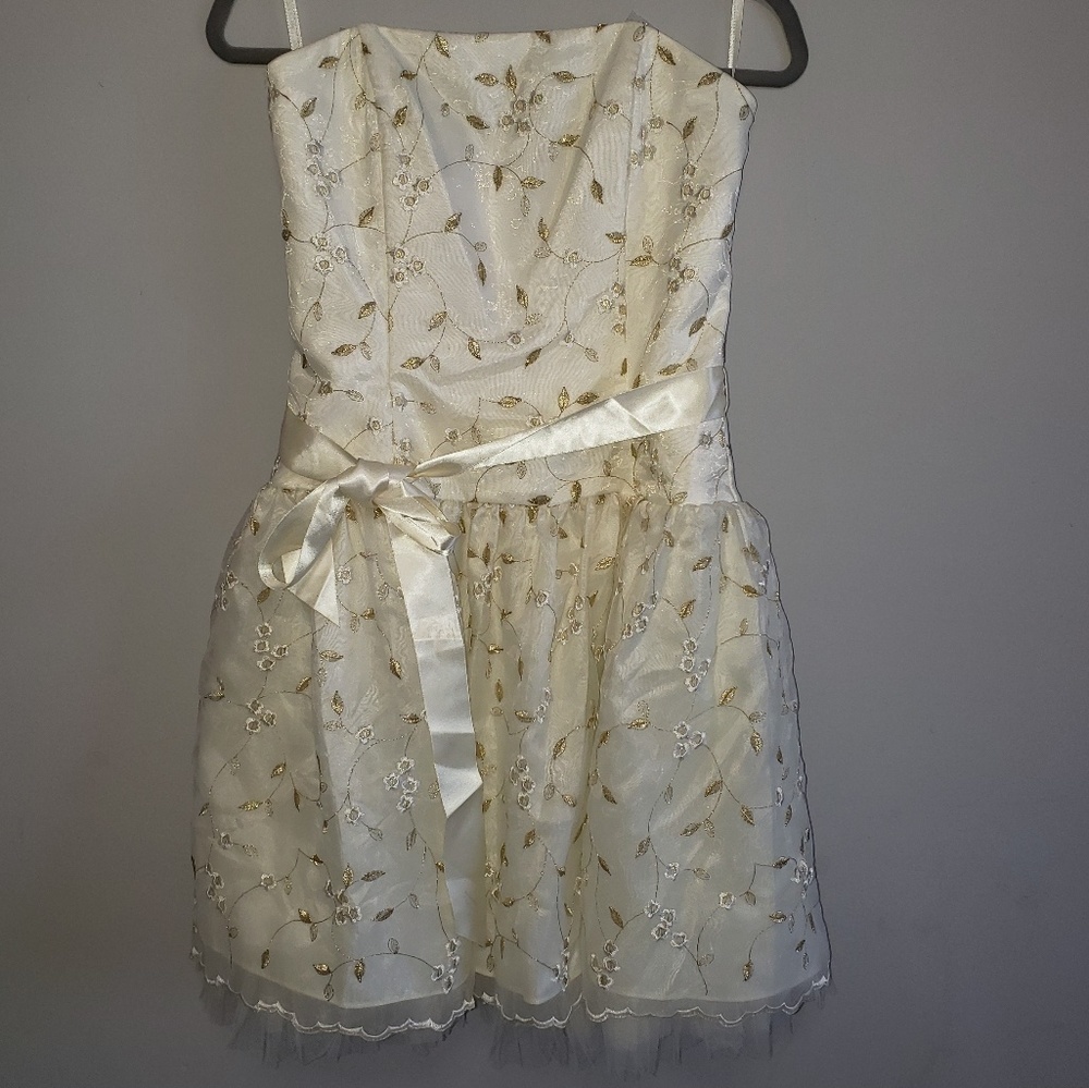 Vintage Jessica McClintock x Gunne Sax Strapless Mini Dress with Gold Embroidery